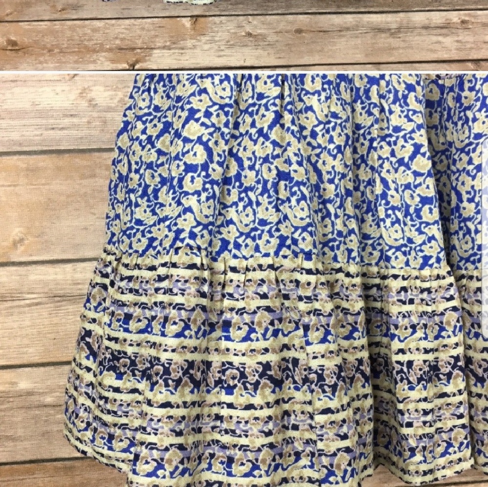 NWOT BCBG Maxaria Paula Printed A-Line Mini Skirt - Picture 4 of 7